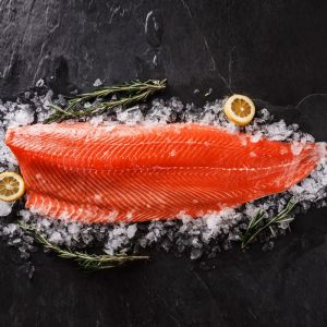 Lachsfilet mit Haut frisch, 1000g